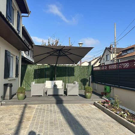 Chambre Pour 2 Personnes Avec Lit Separe Dans La Banlieue Parisienne Bondy Kültér fotó