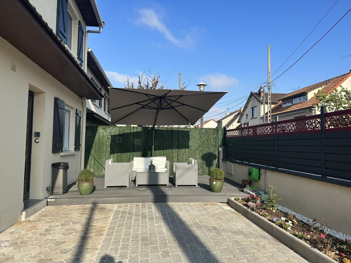 Chambre Pour 2 Personnes Avec Lit Separe Dans La Banlieue Parisienne Bondy Kültér fotó
