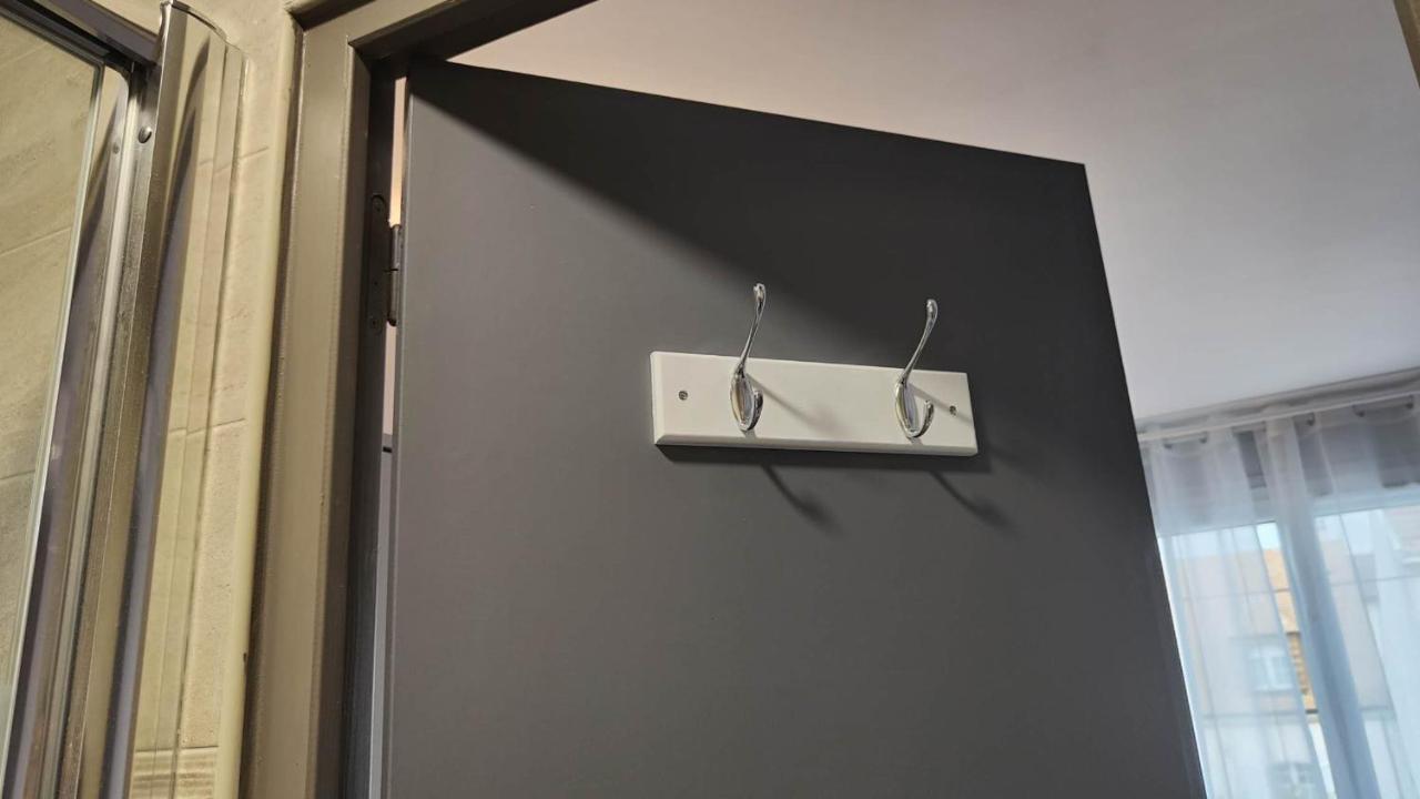 Chambre Pour 2 Personnes Avec Lit Separe Dans La Banlieue Parisienne Bondy Kültér fotó
